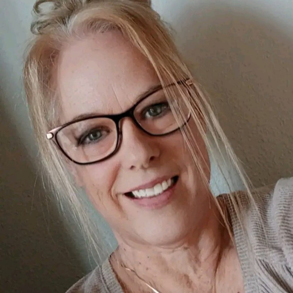 Meet your Posher, Karey